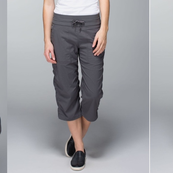 🍋 Lululemon Studio Crop *No Liner - Picture 1 of 6